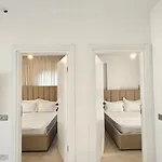 Poolside Apartments Villa Elsa Golem * Golem (Tirana)
