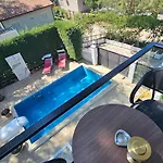 Appartement Poolside Apartments Villa Elsa Golem *