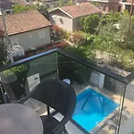 Poolside Elsa 公寓 格勒姆