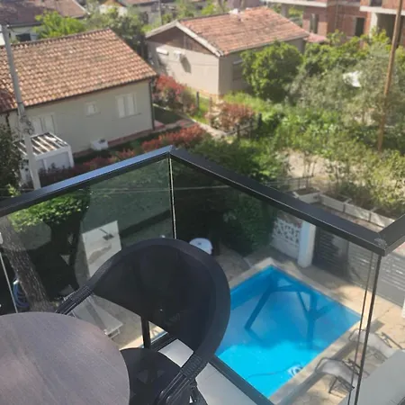 Poolside Elsa Διαμέρισμα Golem (Tirana)