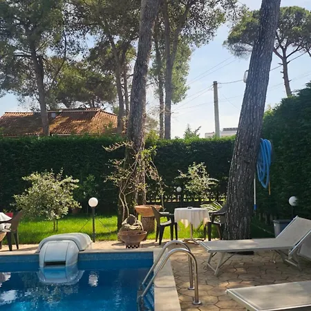 Poolside Elsa Διαμέρισμα