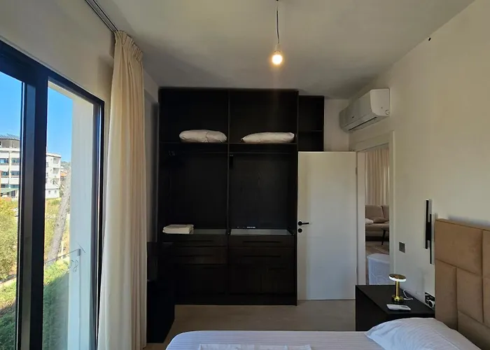 Poolside Apartments Villa Elsa Golem * Golem (Tirana)
