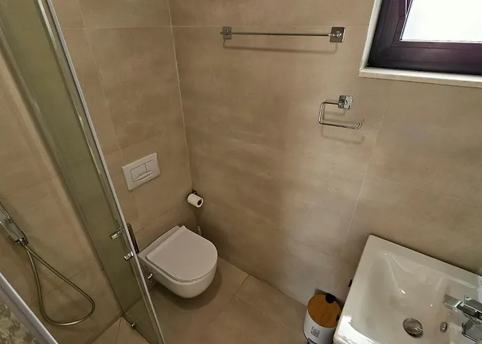 Apartment Poolside Apartments Villa Elsa Golem *