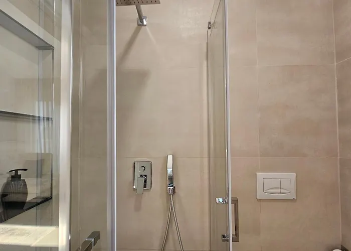 Poolside Apartments Villa Elsa Golem * Golem (Tirana)