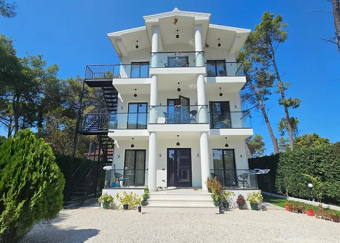 Poolside Villa Elsa Golem Golem (Tirana)