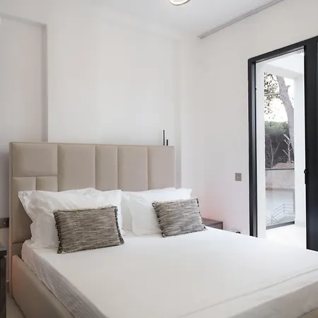 Apartman Poolside And Garden Apartments Golem Beach *